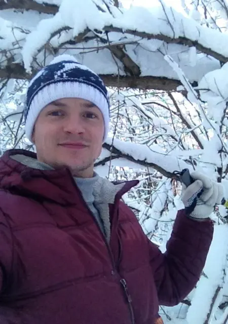 Саша из Джубга, мне 37, познакомлюсь на одну ночь