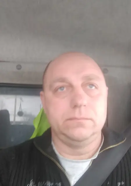 Владимир из Каменска-Уральского, ищу на сайте знакомства на одну ночь