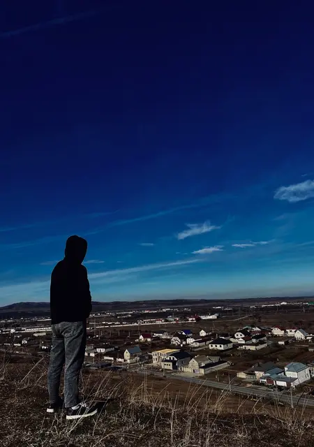 Я Фарух, 21, знакомлюсь для открытые отношения в Прохладном