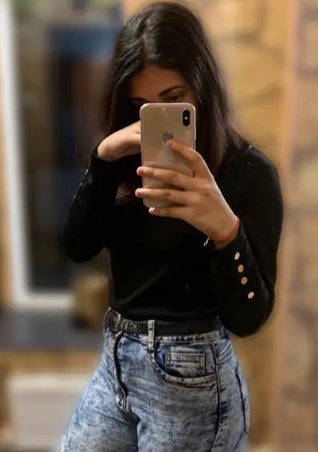 Я Алина, 22, из Сургута, ищу знакомство для вирта
