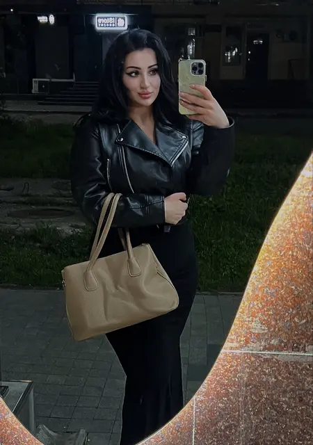 Mila из Москвы, ищу на сайте постоянные отношения