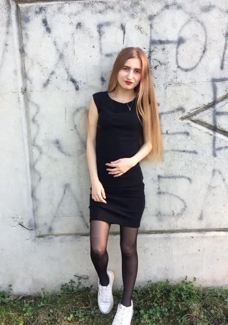 Я Виктрр, 25, из Навли, ищу знакомства на одну ночь