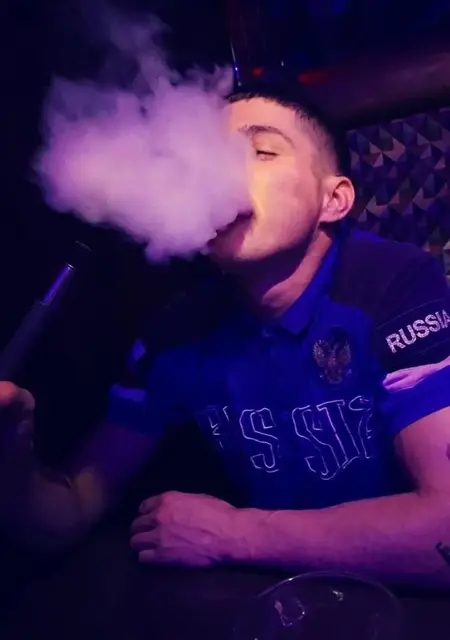 Я Алекс, 29, из Москвы, ищу знакомства без обязательств