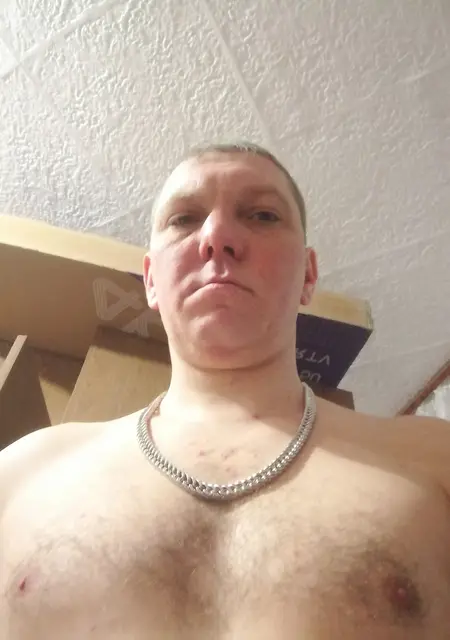 Алексей из Зеленогорска, мне 36, познакомлюсь на одну ночь