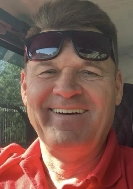 Я Юрий, 55, знакомлюсь для постоянных отношений в Зернограде