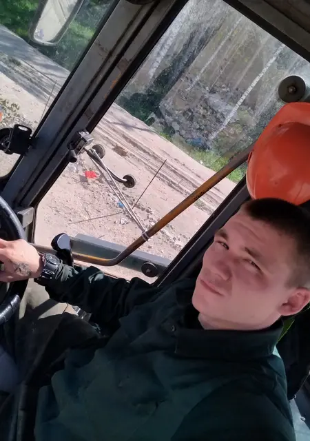 Я Алексей, 25, из Балахны, ищу знакомства без обязательств