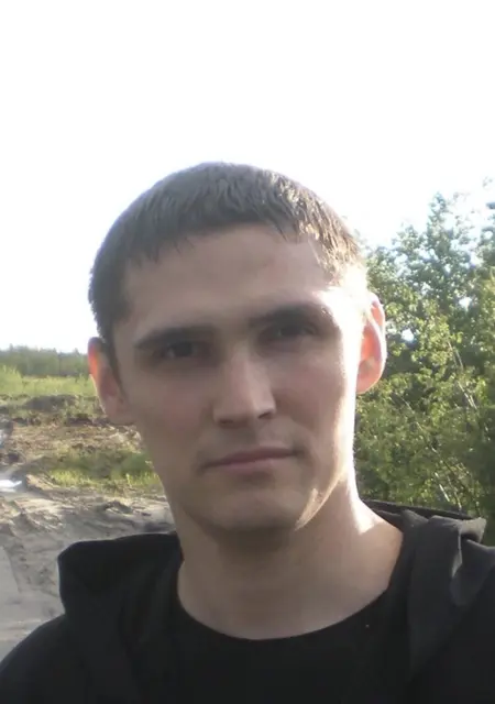 Антон из Ижевска, ищу на сайте знакомства на одну ночь