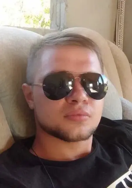 Я Федор, 25, знакомлюсь без обязательств в Елабуге