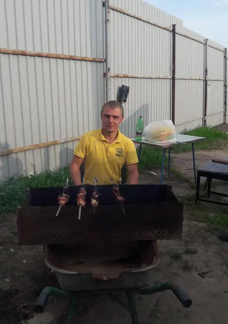 Николай из Урмаров, мне 25, познакомлюсь на одну ночь