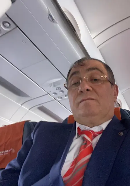 Я Джони, 46, знакомлюсь для постоянных отношений в Перми