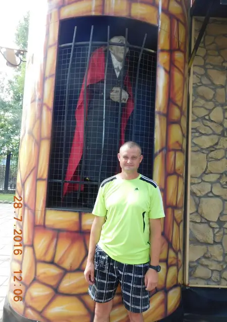 Игорь из Сафонова, мне 46, познакомлюсь на одну ночь