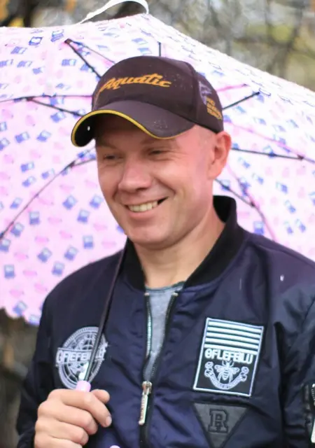 Я Alexei, 44, из Перми, ищу знакомство для открытые отношения