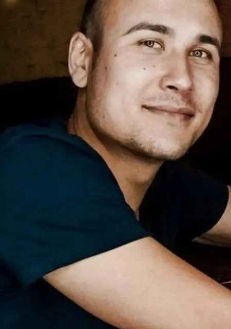 Я Рафаэль, 38, знакомлюсь без обязательств в Казани