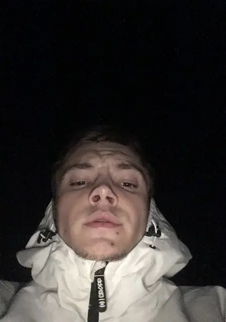 Zakhar из Лыткарина, мне 27, познакомлюсь для приятного времяпровождения