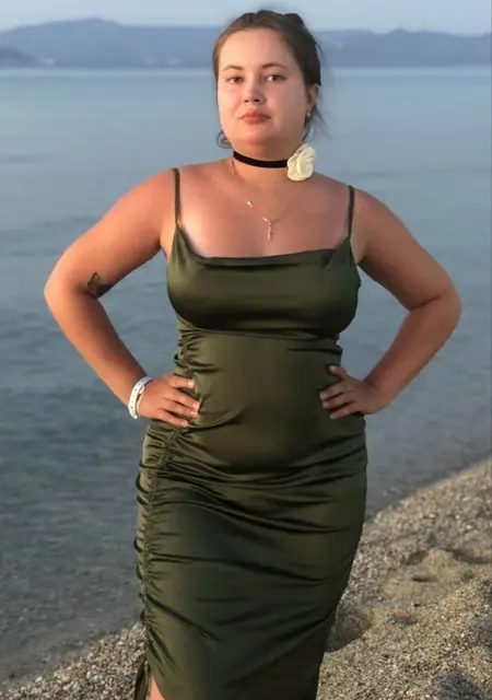 Julia из Орла, ищу на сайте постоянные отношения