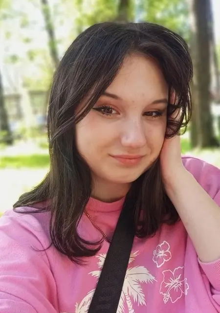 Ксения из Москвы, ищу на сайте знакомства без обязательств