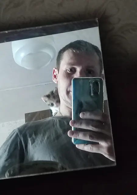 Vlad из Белоозёрского, ищу на сайте знакомства на одну ночь