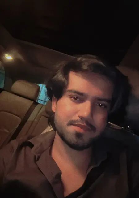 Я Yash, 19, из Москвы, ищу знакомства без обязательств