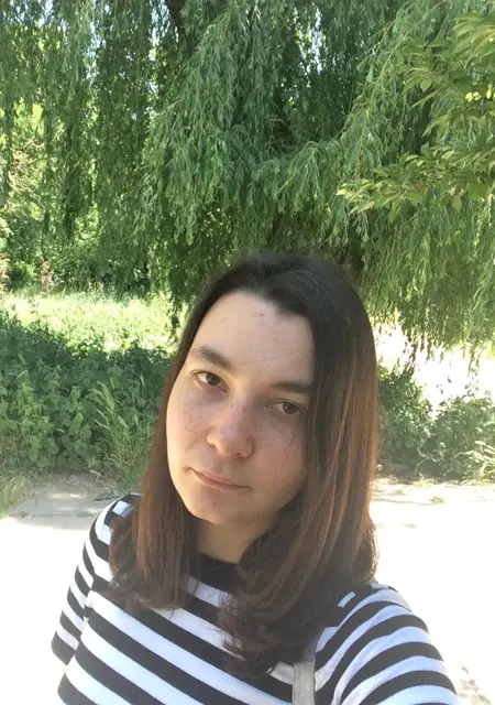 Олеся из Симферополя, ищу на сайте знакомства без обязательств