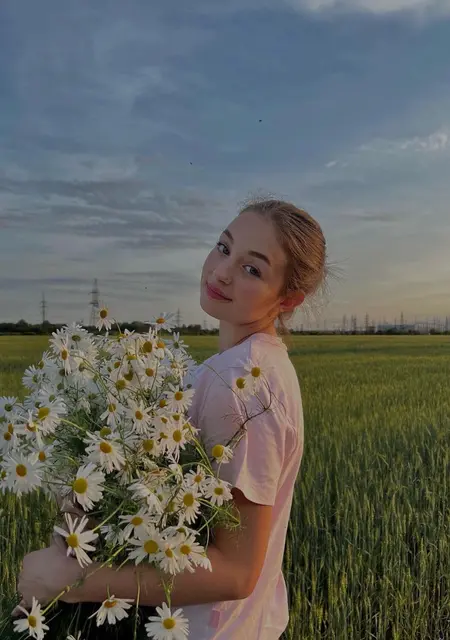 Полина из Самары, мне 23, познакомлюсь на одну ночь