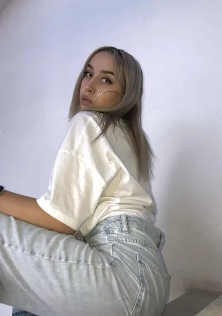 Валерия из Иванова, мне 24, познакомлюсь для приятного времяпровождения