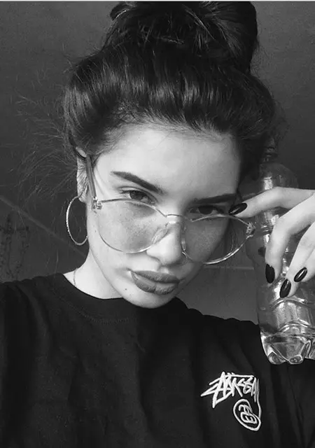 Я Дарья, 23, из Кричева, ищу знакомство для приятного времяпровождения