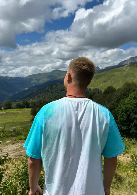 Александр из Винсады, ищу на сайте знакомства на одну ночь