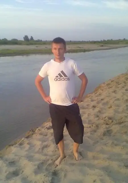 Я Владимир, 37, знакомлюсь без обязательств в Акбулаке