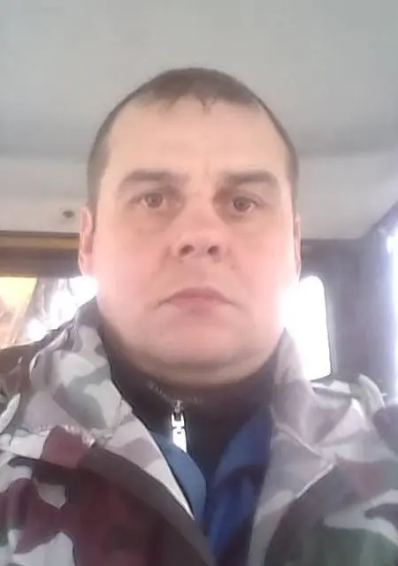 Александр из Перми, мне 48, познакомлюсь без обязательств
