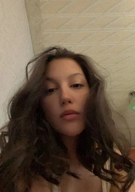 Sabina из Новочеркасска, ищу на сайте приятное времяпровождение