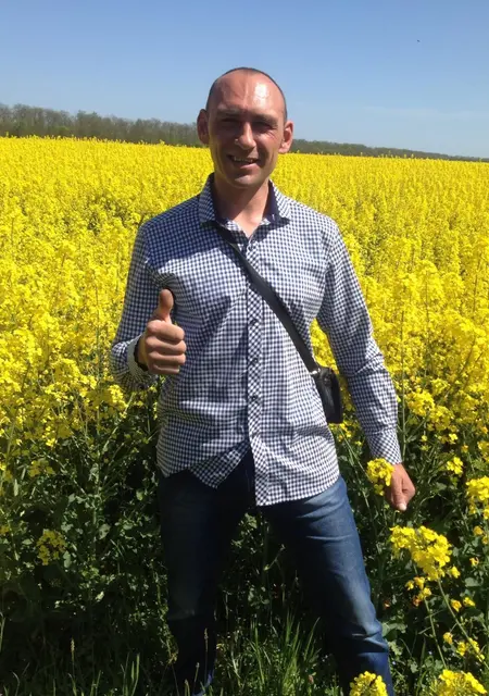 Сергей из Павловской, ищу на сайте знакомства без обязательств