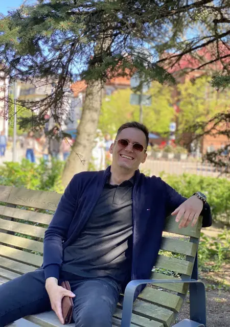 Я Матвей, 26, из Выборга, ищу знакомство для приятного времяпровождения