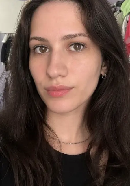 Alina из Москвы, ищу на сайте приятное времяпровождение