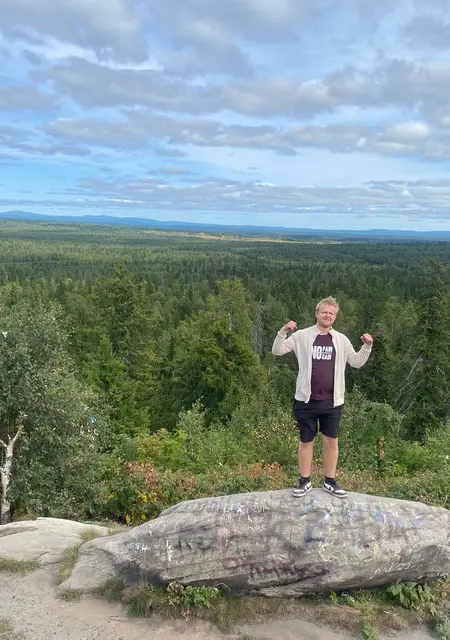 Я Влад, 23, знакомлюсь для постоянных отношений в Кунгуре