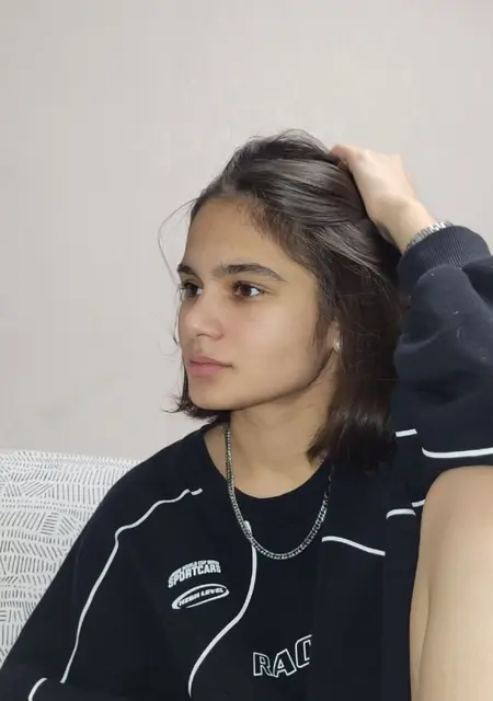 Я Рита, 23, из Ижевска, ищу знакомство для постоянных отношений