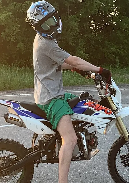 Виталий из Заволжья, ищу на сайте знакомства на одну ночь