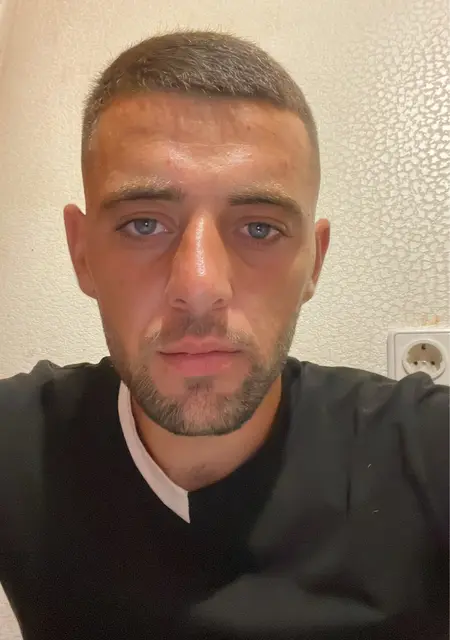 Я Арам, 25, из Балабанова, ищу знакомства без обязательств