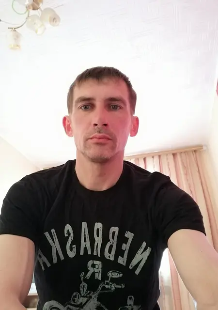 Алексей из Поронайска, мне 39, познакомлюсь без обязательств