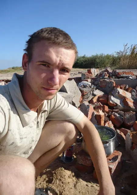 Павел из Керчи, мне 35, познакомлюсь для постоянных отношений