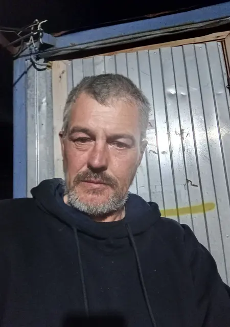 Я Вадим, 56, из Торжка, ищу знакомства без обязательств