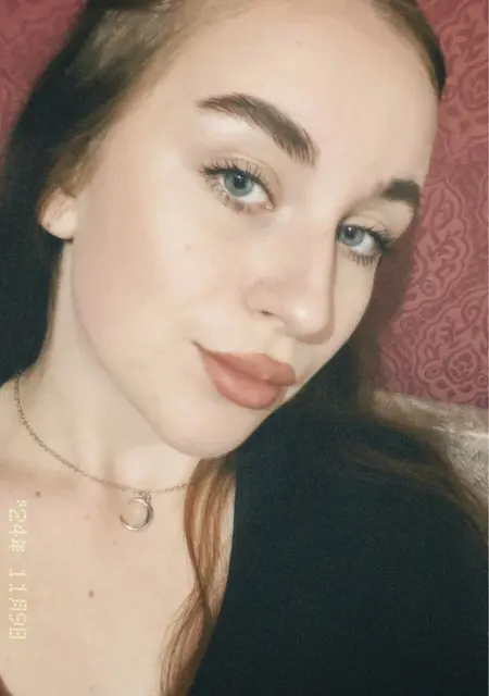 Аня Шанина из Кореновска, ищу на сайте знакомства на одну ночь