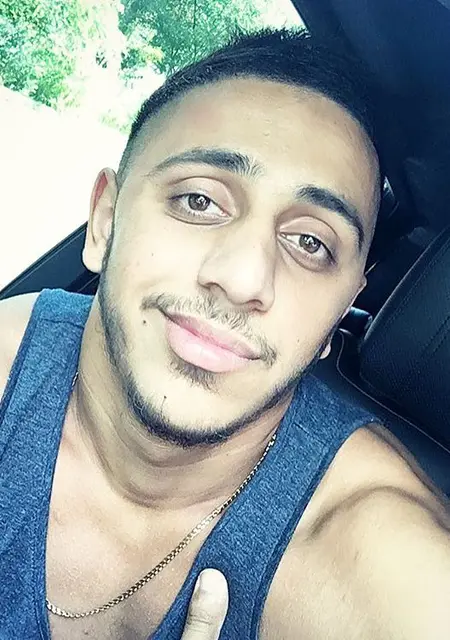 Олег из Охи, ищу на сайте знакомства на одну ночь