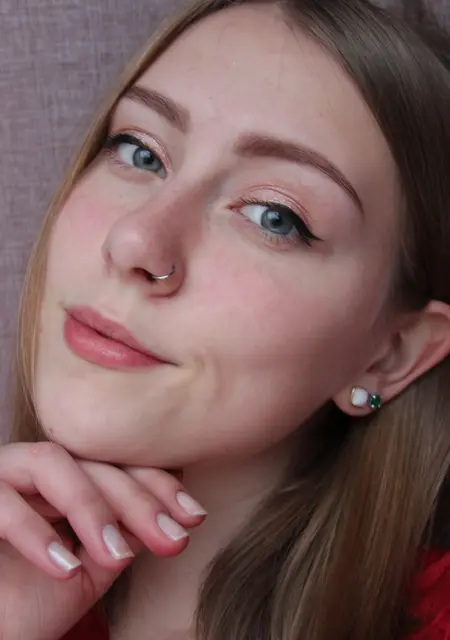 Я Лина, 23, знакомлюсь для совместных путешествий в Мурманске