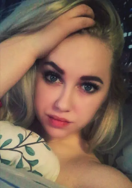Я Лера, 23, из Тамбова, ищу знакомство для постоянных отношений