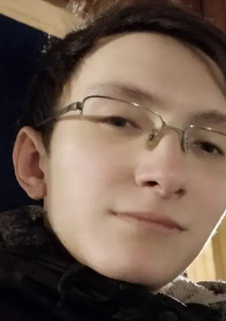 Вова из Удомли, мне 23, познакомлюсь для приятного времяпровождения