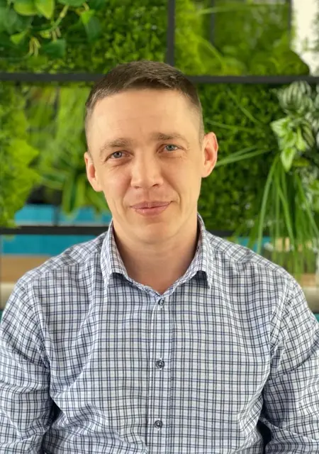 Максим из Чайковского, ищу на сайте знакомства без обязательств