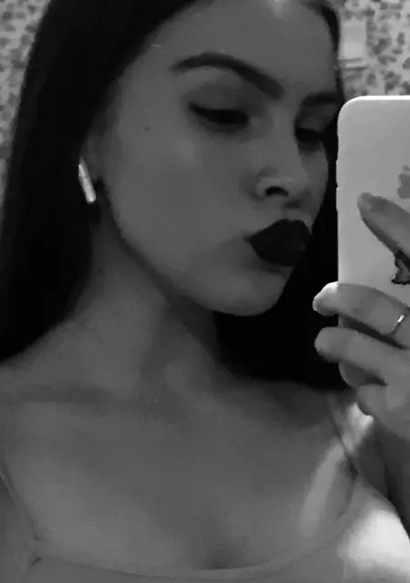 Я Анастасия, 23, знакомлюсь на одну ночь в Серпухове